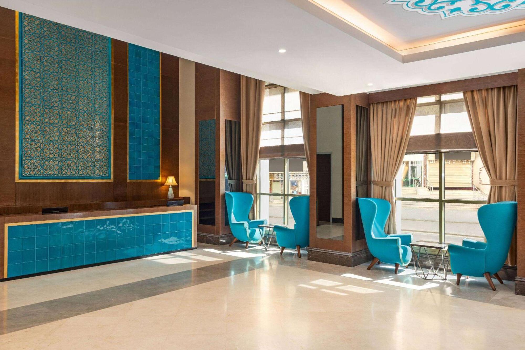 Ramada By Wyndham Makkah Zad Al Tayseer Mecca ภายนอก รูปภาพ