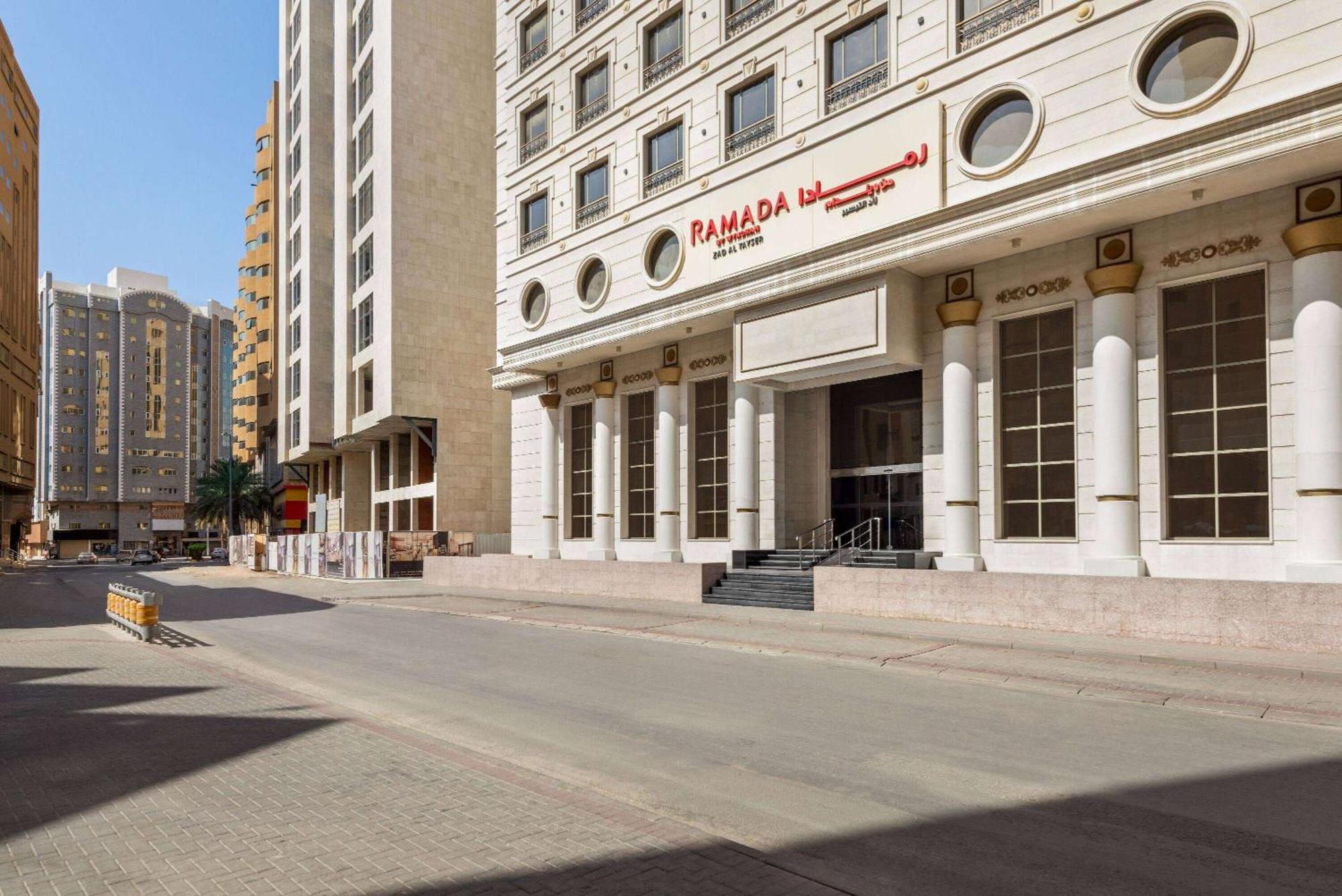 Ramada By Wyndham Makkah Zad Al Tayseer Mecca ภายนอก รูปภาพ