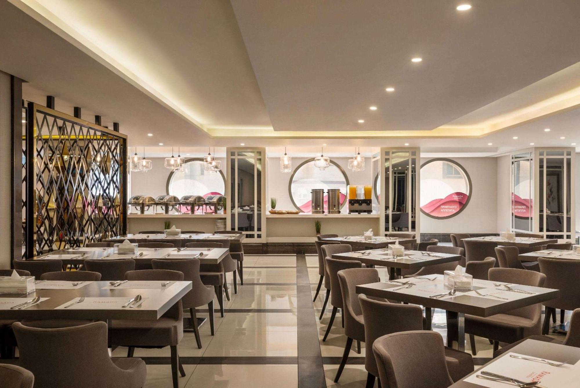 Ramada By Wyndham Makkah Zad Al Tayseer Mecca ภายนอก รูปภาพ